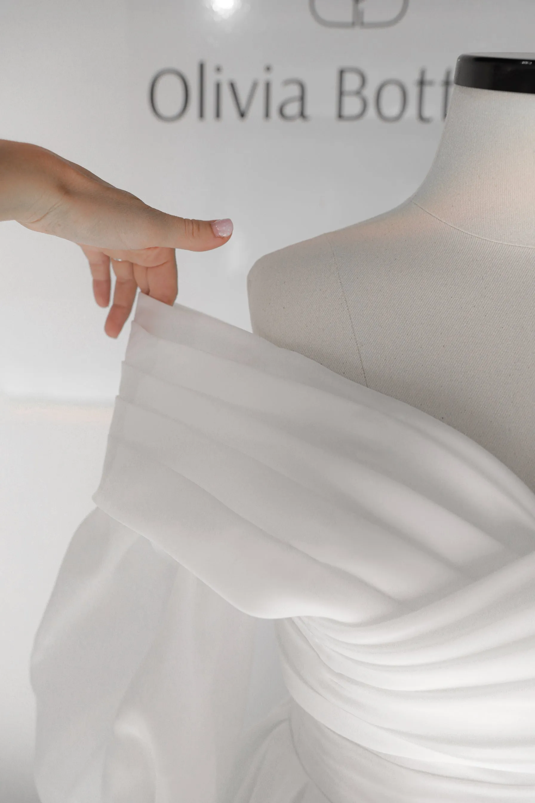 Audrey Blouse Light Ivory | Ready-to-Ship