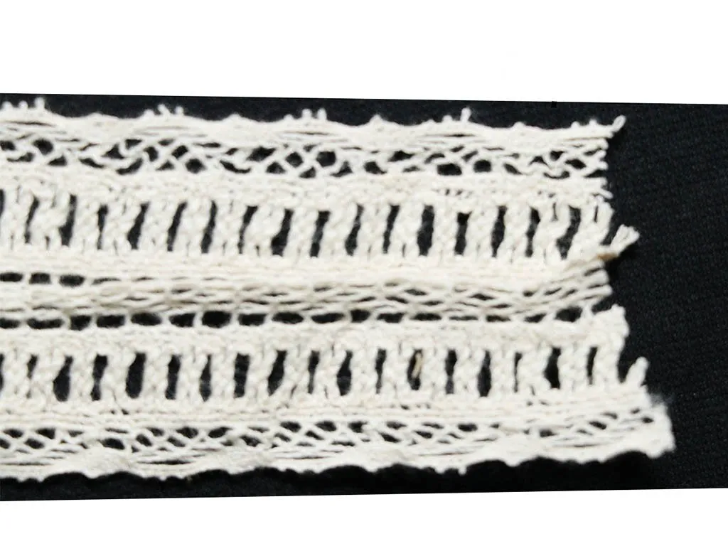 Dyeable Greige Design 543 Cotton Laces