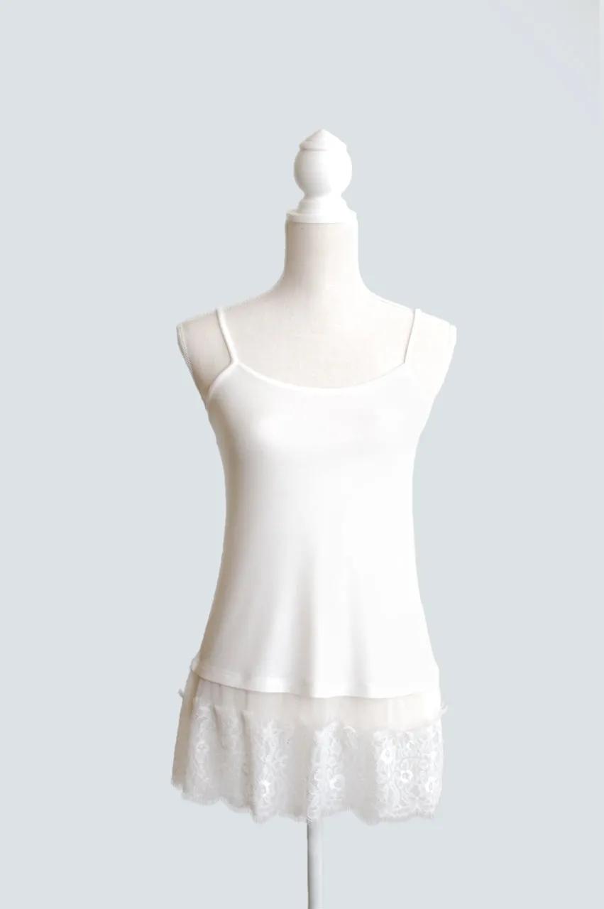 Grace & Lace Chantilly Lace Top Extender
