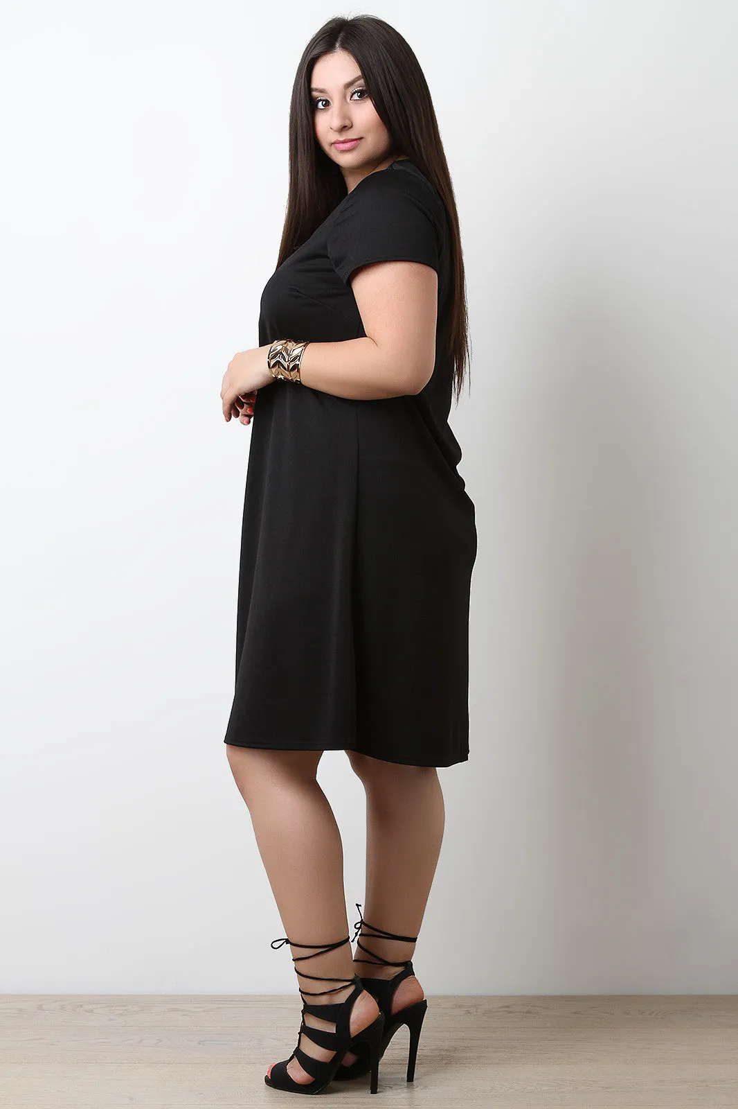 Grommet Lace-Up Short Sleeves Shift Dress