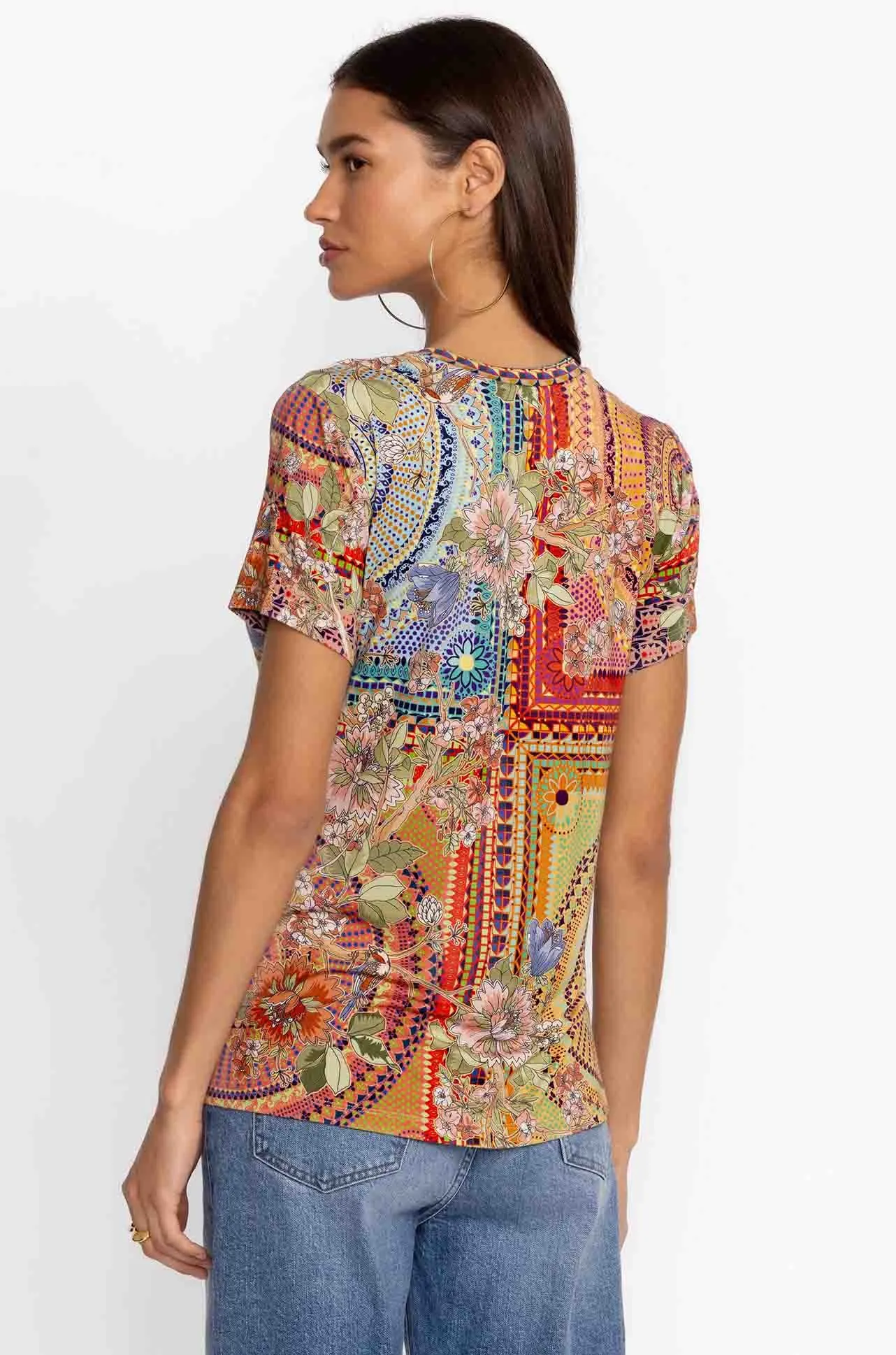 Johnny Was - The Janie Favorite Short Sleeve V-Neck Tee in Mosaic
