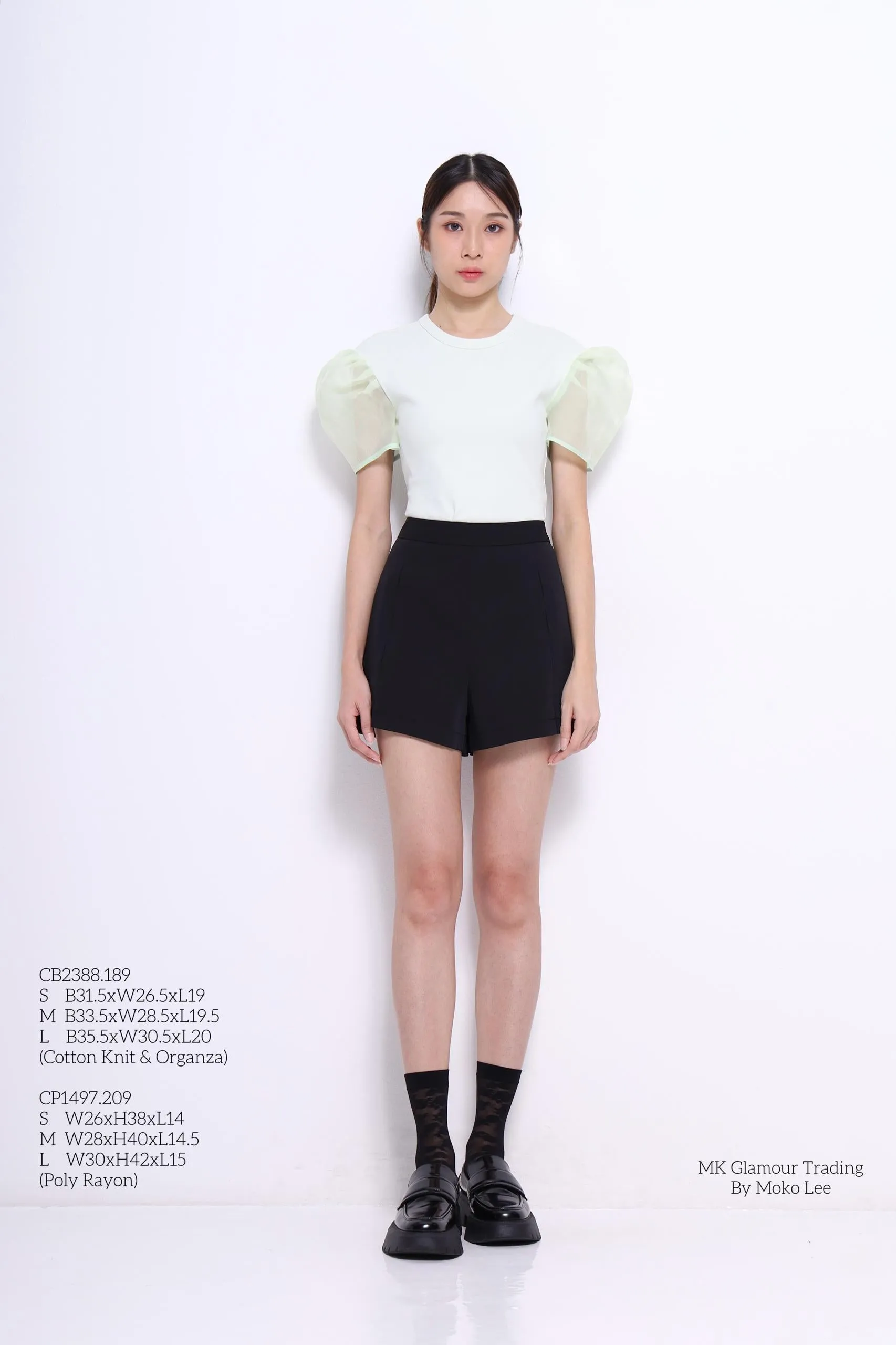 Lolla Open Hem Shorts