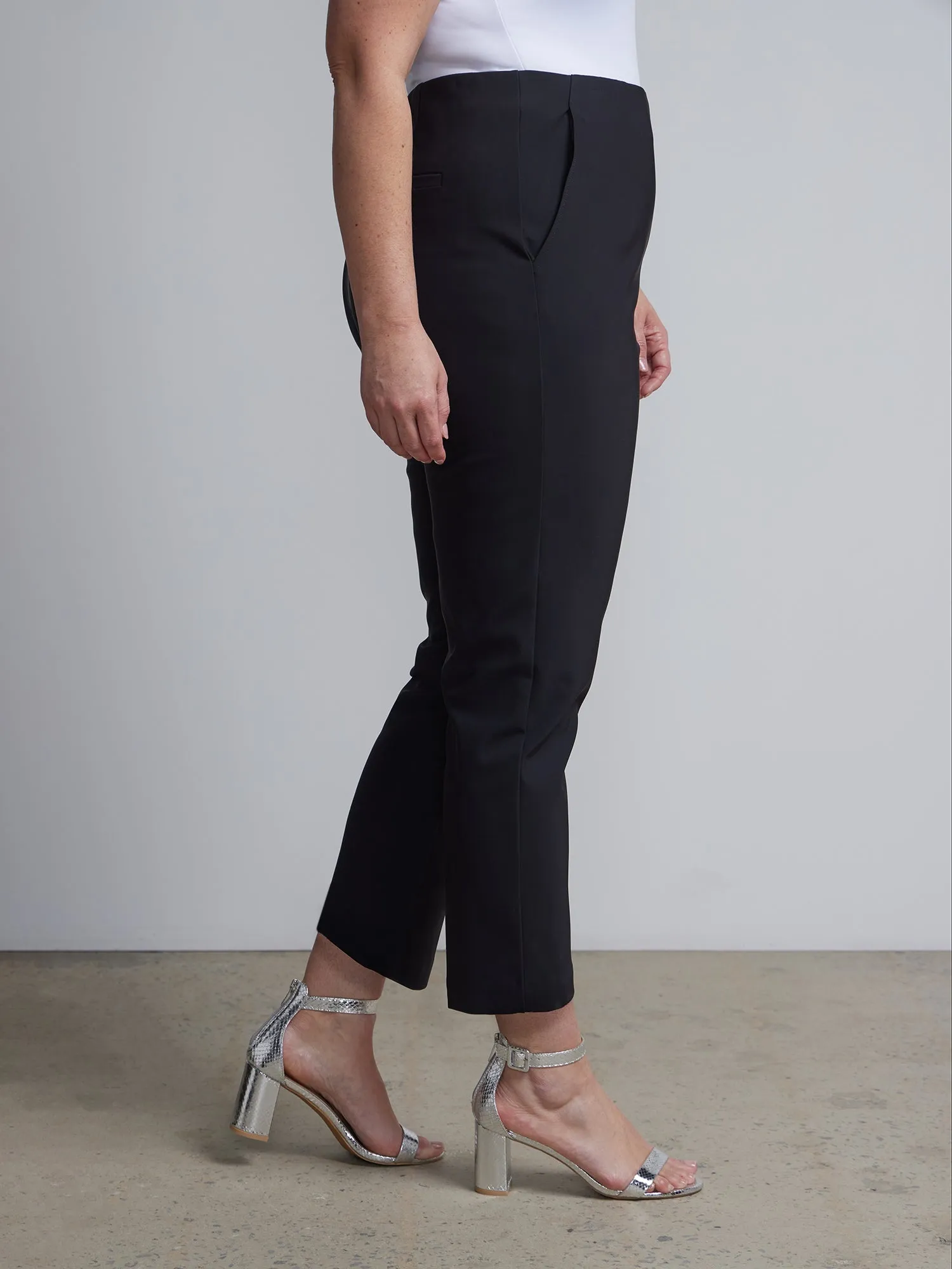 Plus High Rise Cropped Pants